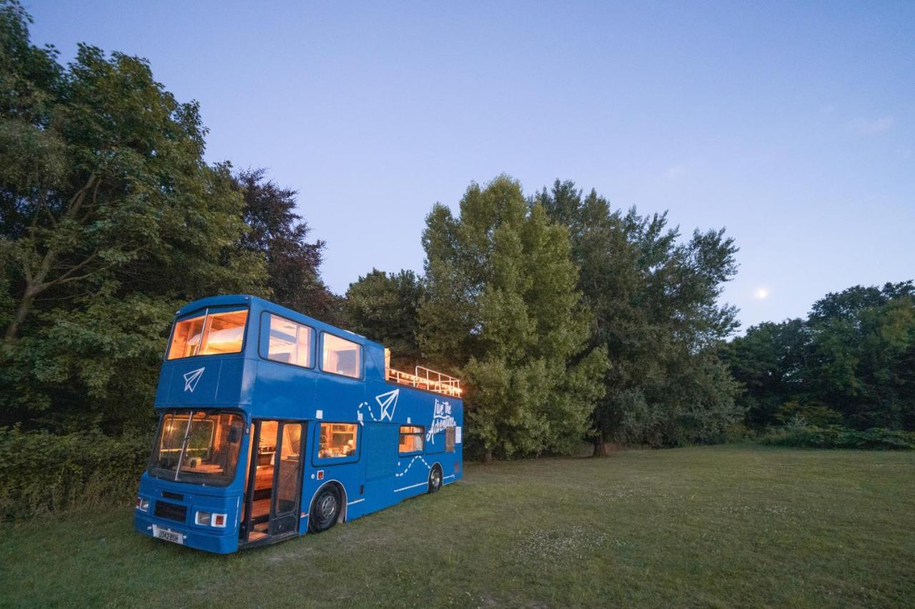 Hotel Delightful 2 Bed Double Decker Bus With Hot Tub Uckfield Exterior foto