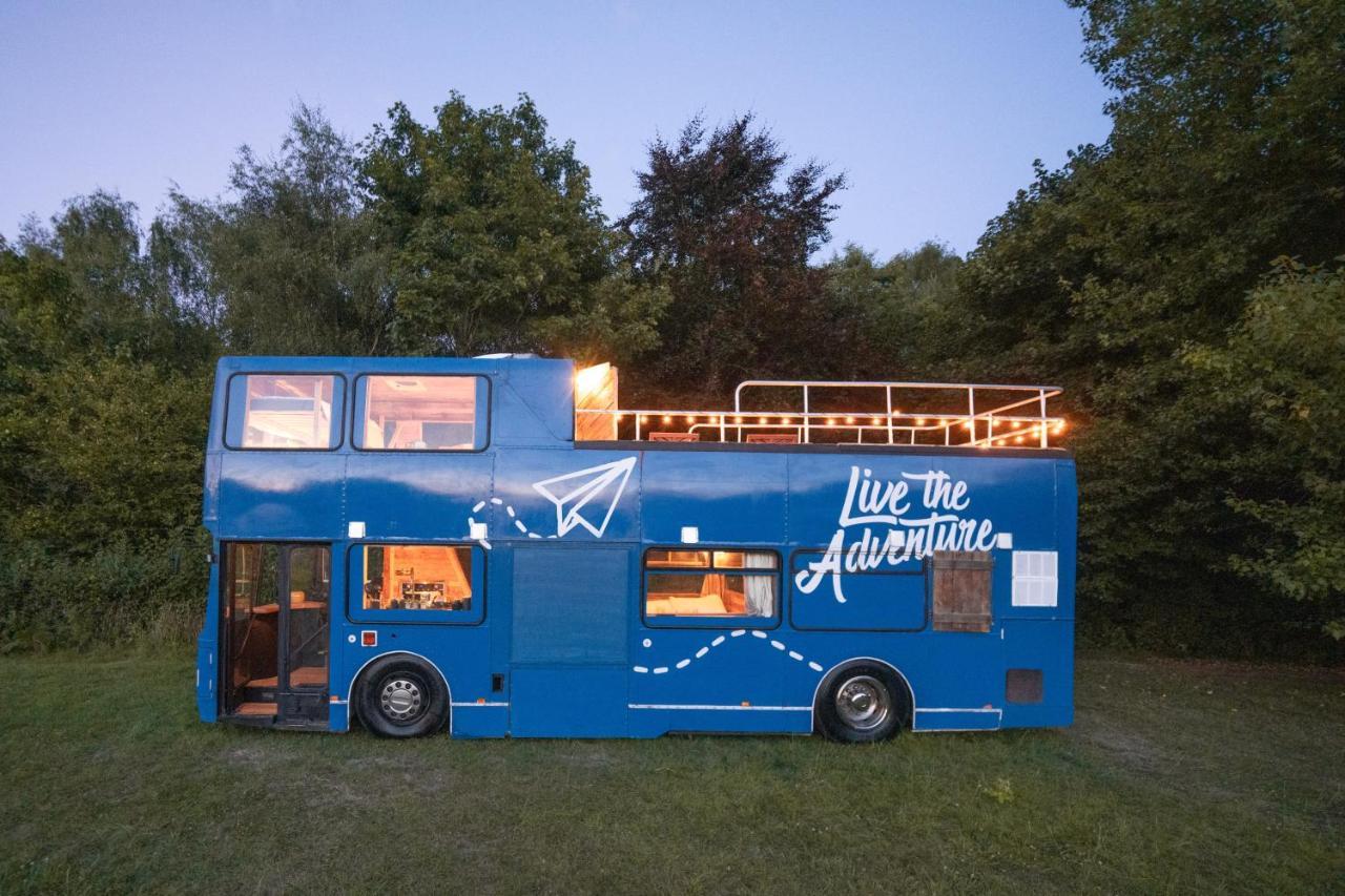 Hotel Delightful 2 Bed Double Decker Bus With Hot Tub Uckfield Exterior foto
